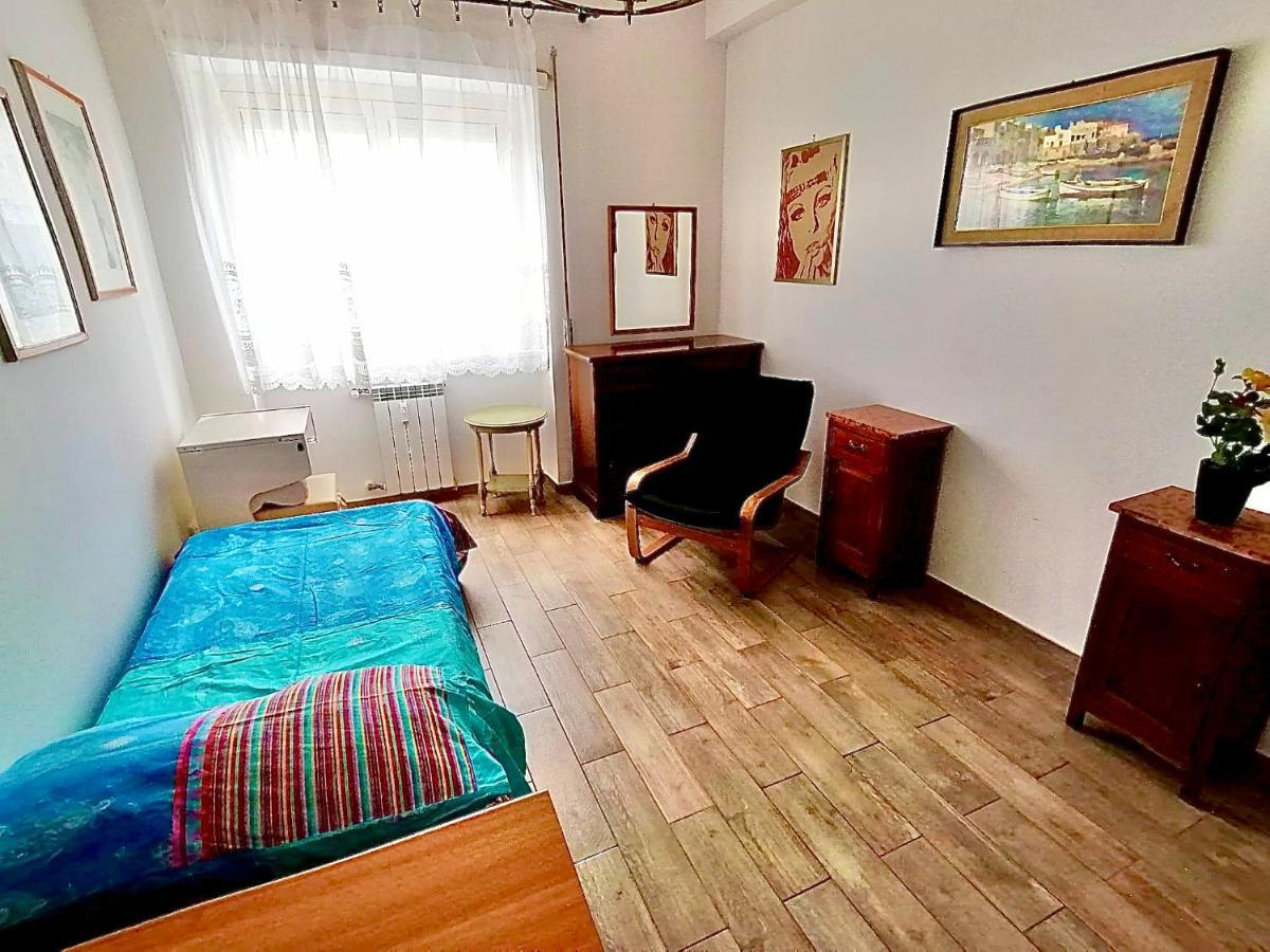 Appartement Relax Zambrini à Ostie Extérieur photo