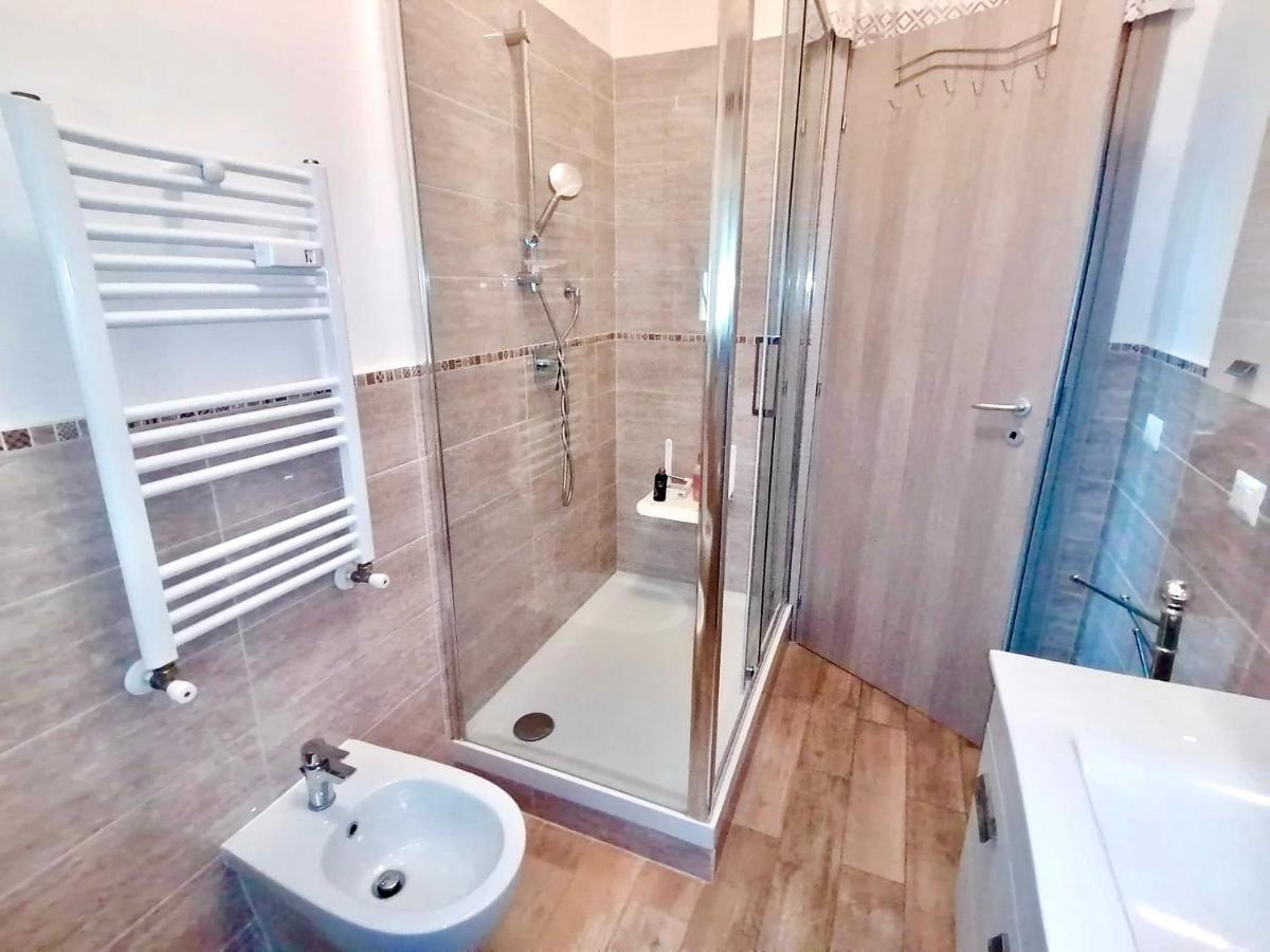 Appartement Relax Zambrini à Ostie Extérieur photo